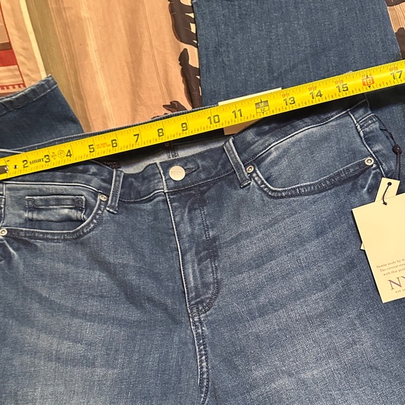 136. NYDJ Cool Embrace Straight Leg Jeans in Denim Blue - Picture 9 of 14